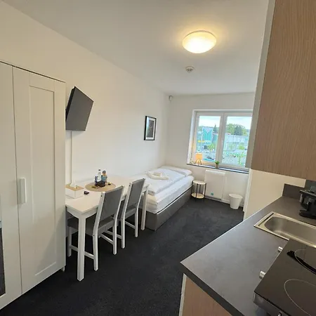 Modernes Mit Holzflair In Zentrumsnaehe *