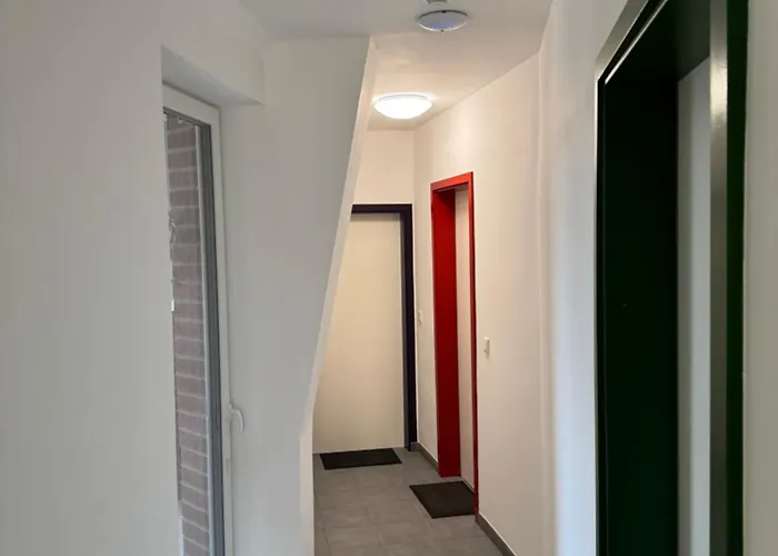 Modernes Mit Holzflair In Zentrumsnaehe Daire *